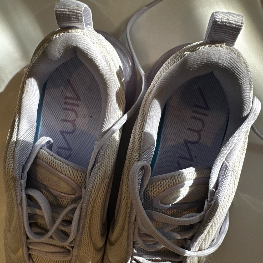 Nike Air Max White and Gray Sneakers - Picture 5 of 7